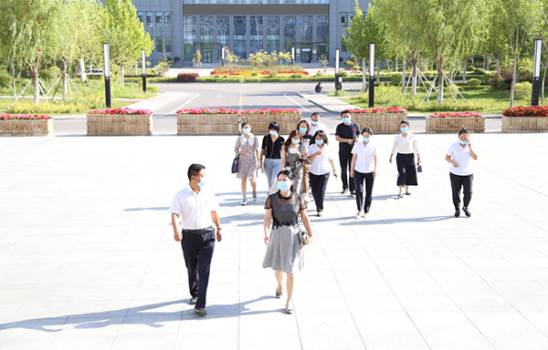 图片4.png 图片4.png